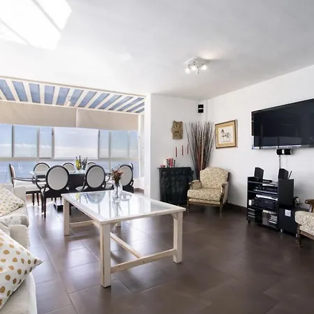 Rentcostadelsol Malagueta Miramar Málaga