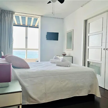 Rentcostadelsol Malagueta Miramar Apartment *